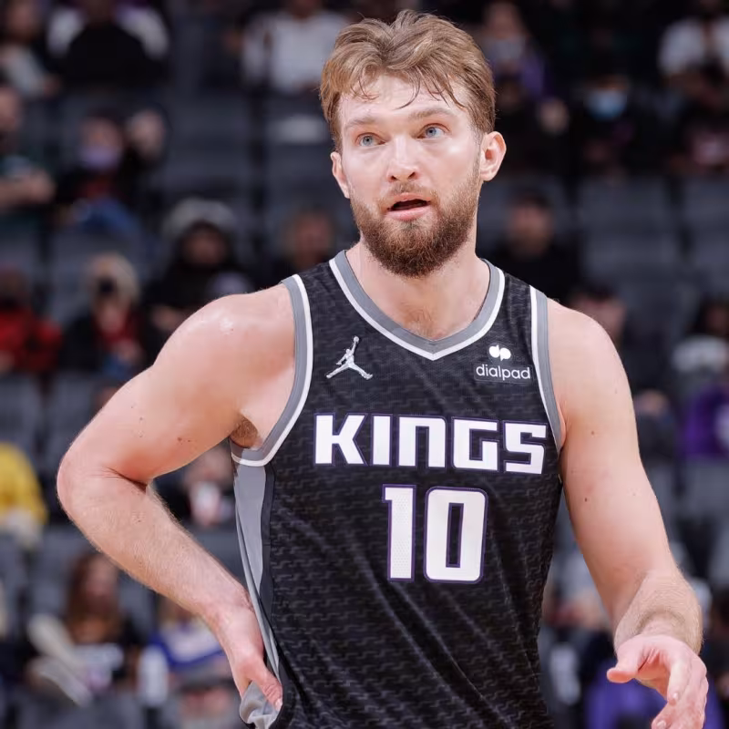 Domantas Sabonis, suspendido 1 partido por tocar a un árbitro