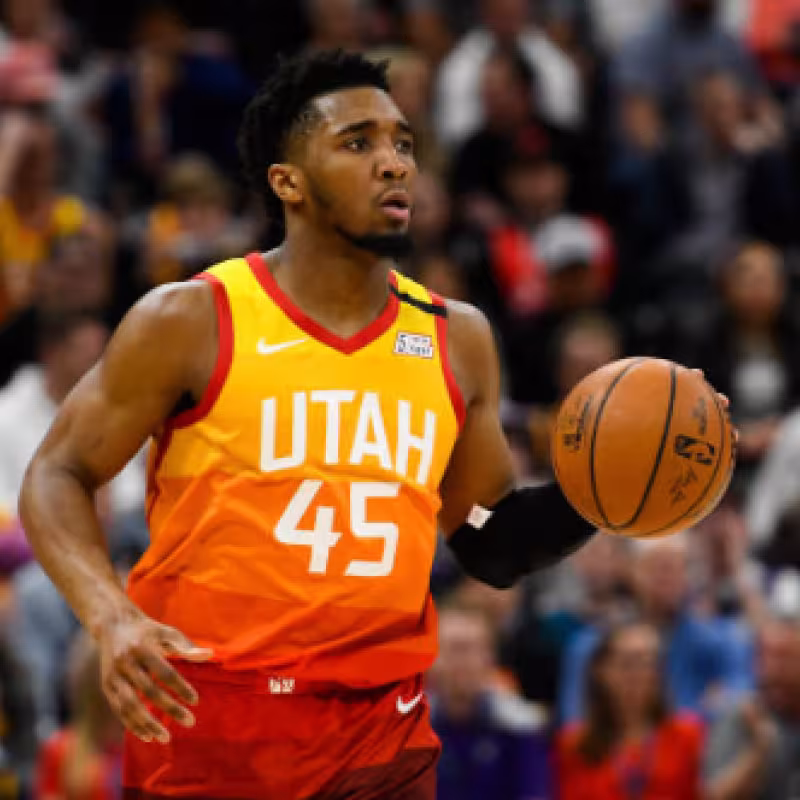 Donovan Mitchell agradece el apoyo y reclama responsabilidad social