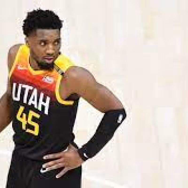 Donovan Mitchell y el selecto club de jugadores históricos en el que ha entrado
