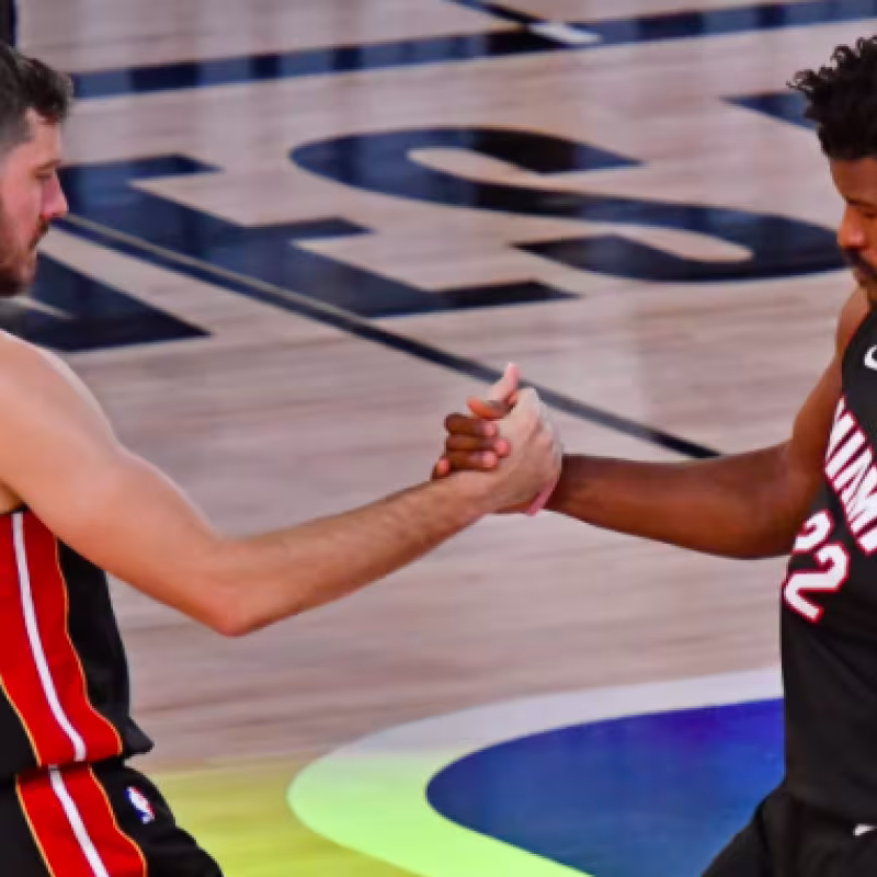 Dragic, Adebayo y Butler se retiraron con molestías del Game 1 de las Finales