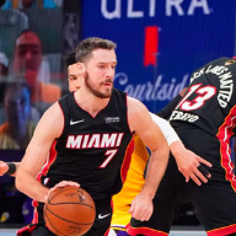 Bam Adebayo y Goran Dragic son duda para jugar en los Miami Heat