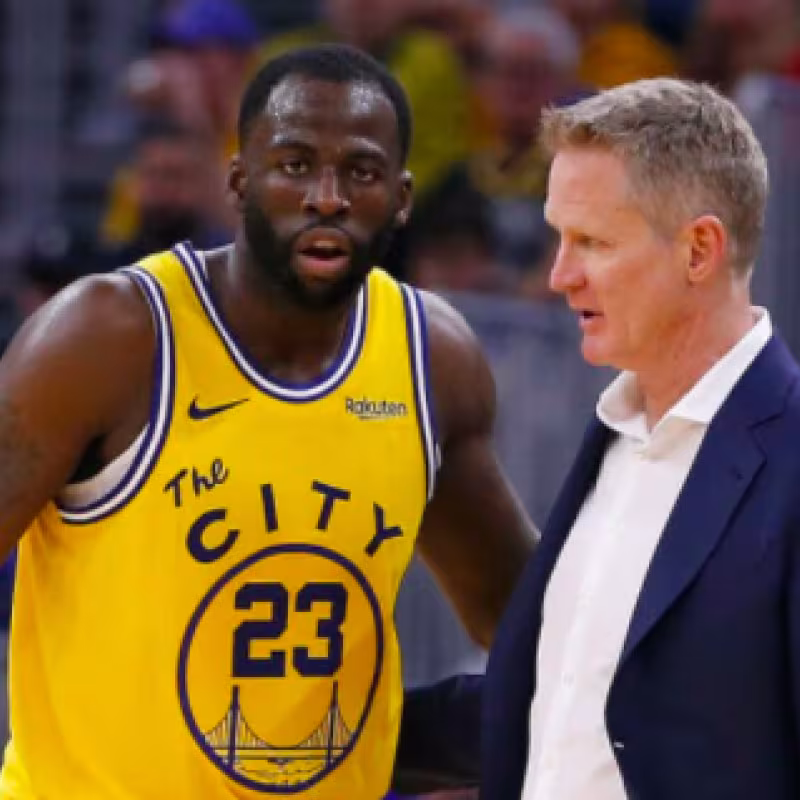 Draymond Green y Steve Kerr, jugador y entrenador de Golden State Warriors.