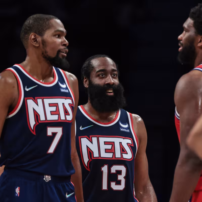 Los posibles quintetos de Philadelphia 76ers y Brooklyn Nets tras los traspasos de James Harden y Ben Simmons
