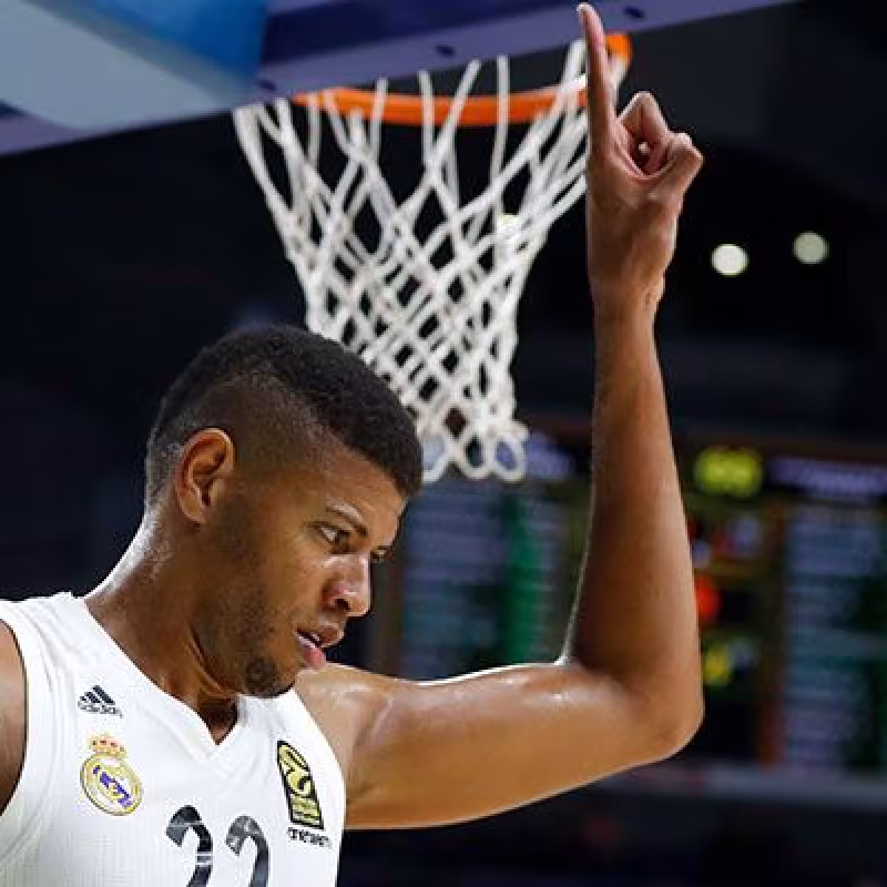Tavares, sobre Mirotic: “Se habla de él como de todos los jugadores”