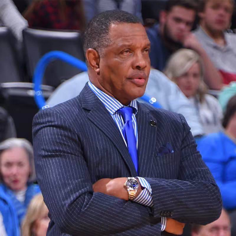 Alvin Gentry, ahora ex entrenador de New Orleans Pelicans.
