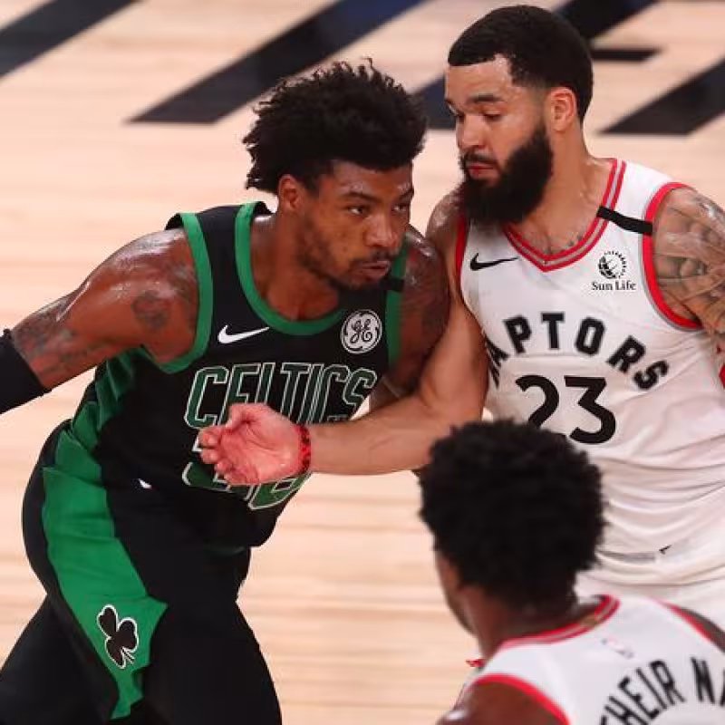 Vídeo: El increíble tapón 'clutch' de Marcus Smart que recordó al de LeBron en las Finales de 2016