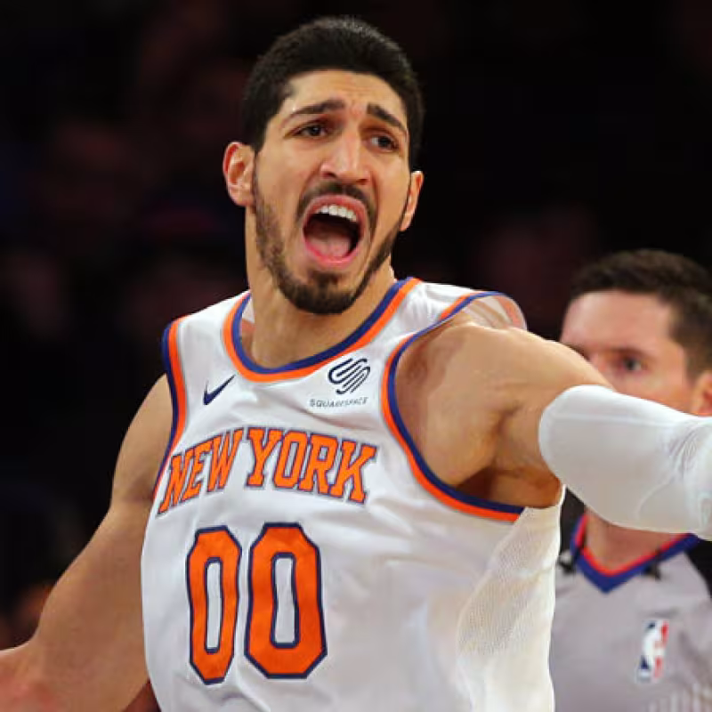 Enes Kanter, decepcionado con su rol en los Knicks, podría abandonar Nueva York