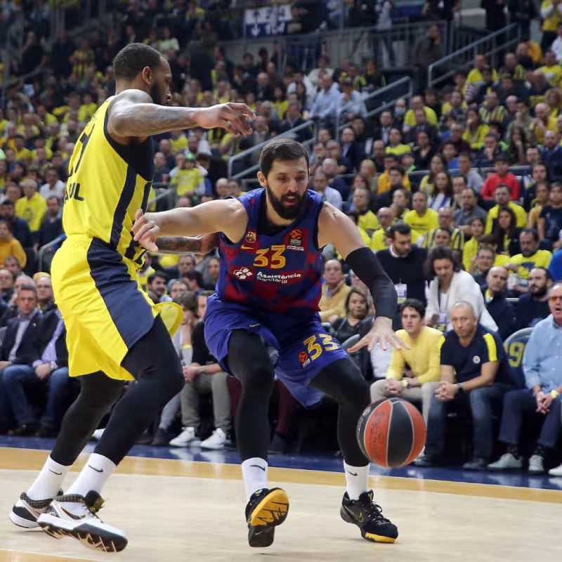 El Fenerbahce paga los platos rotos de la mala racha del Barça