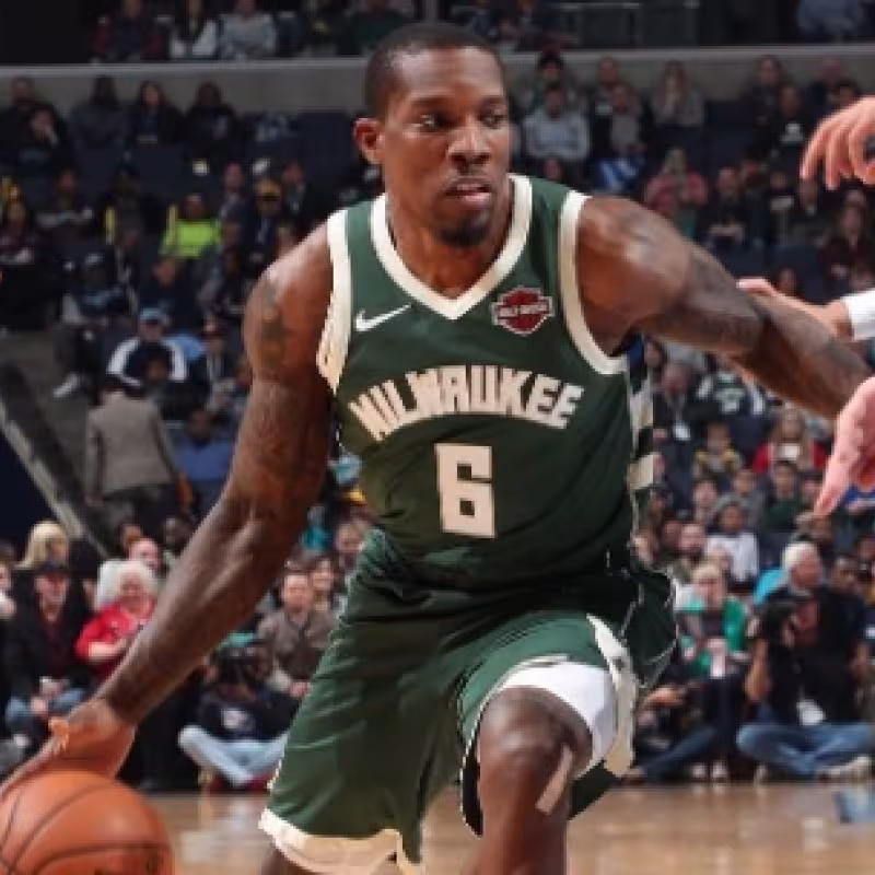 Eric Bledsoe estará dos semanas de baja por una fractura de emulsión en su peroné derecho