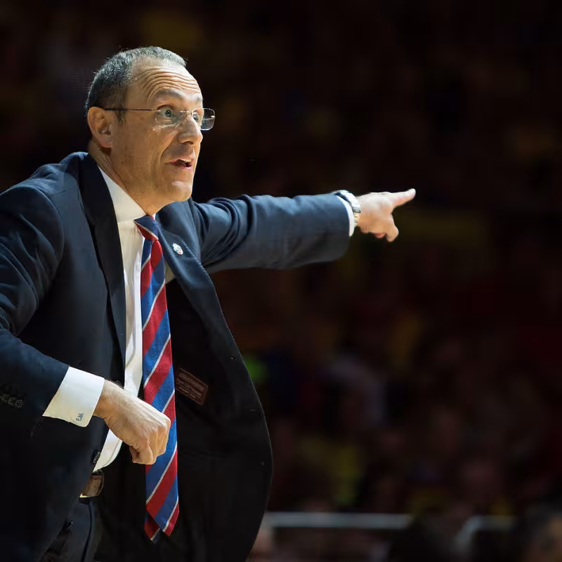 Ettore Messina, técnico del Olimpia Milano.
