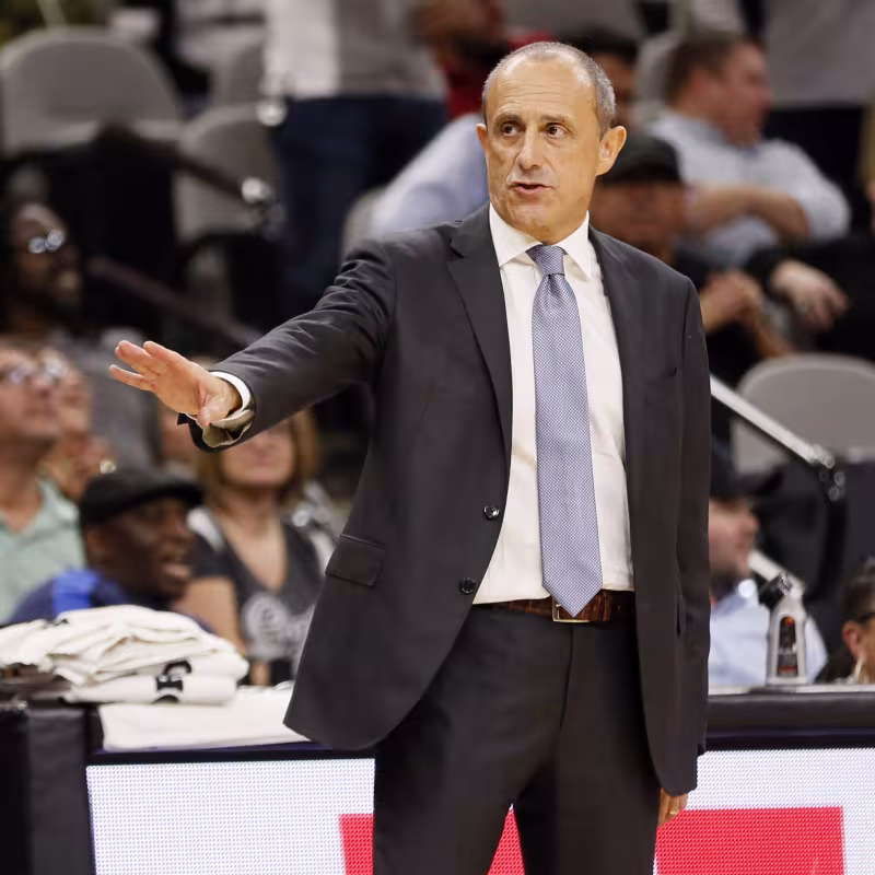 Messina durante un encuentro de los Spurs. Foto: nba.com