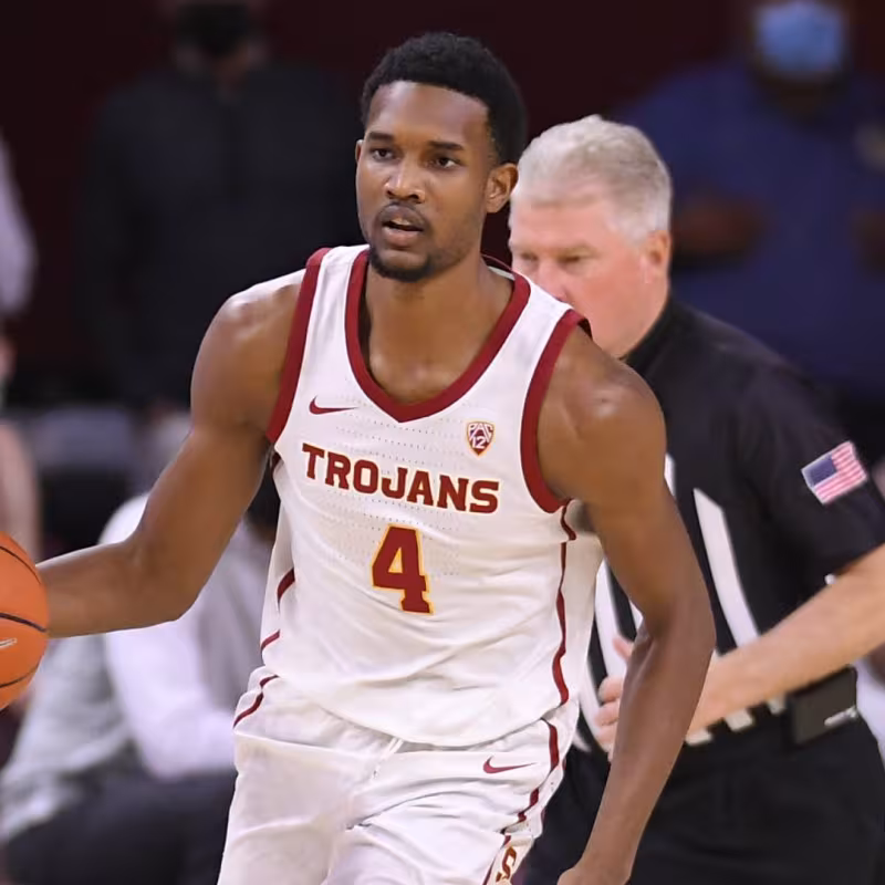Evan Mobley, nuevo jugador de Cleveland Cavaliers.