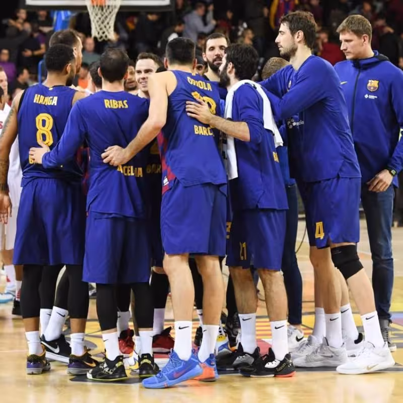 El Barcelona podría achicar su plantilla por la crisis