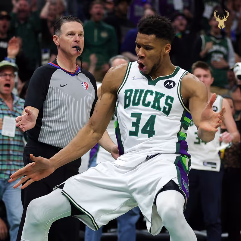 Giannis Antetokounmpo, estrella de Milwaukee Bucks.