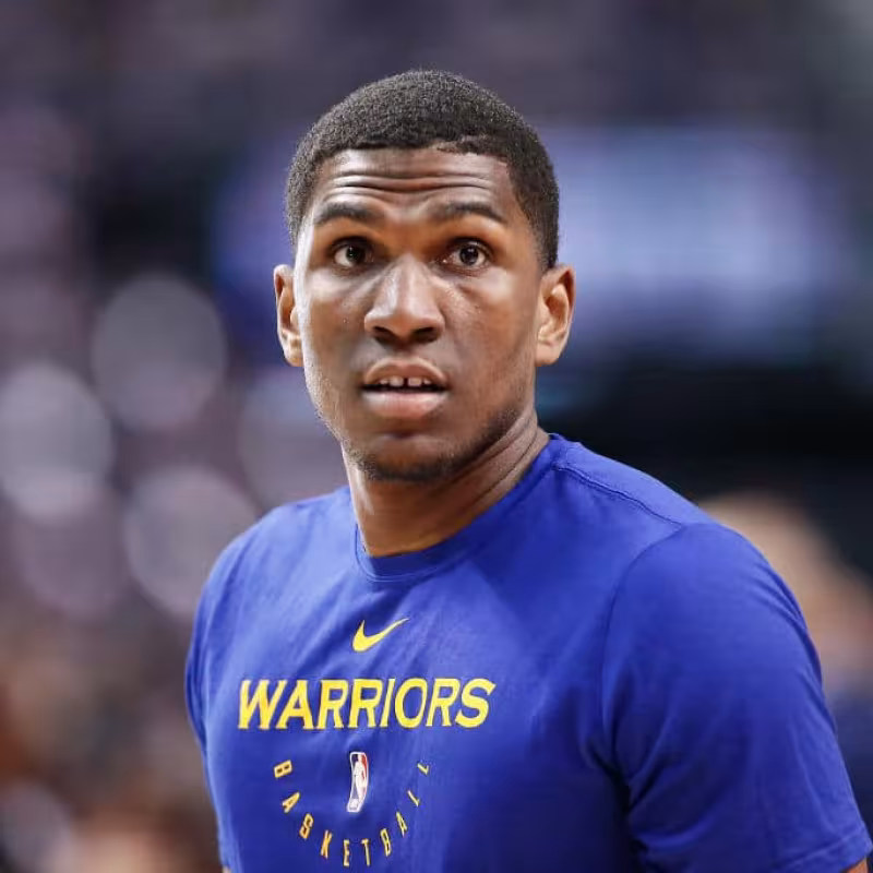 Los Golden State Warriors cuentan con Kevon Looney para el futuro