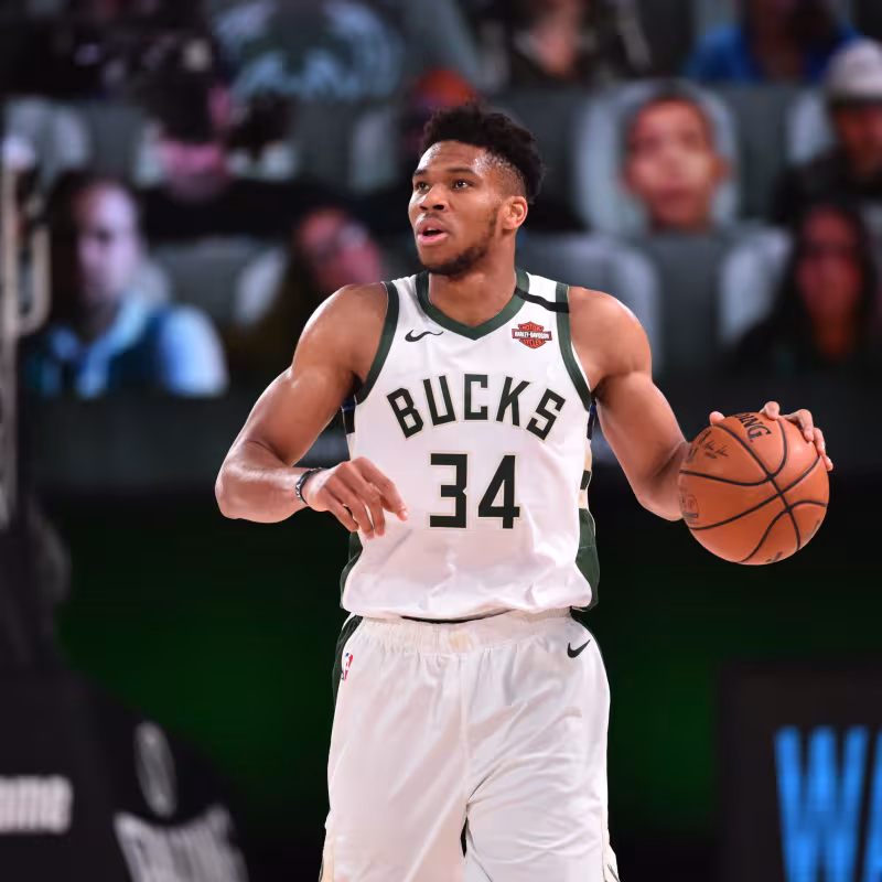 Antetokounmpo, frustrado con el juego de los Bucks en la burbuja: "No somos nosotros mismos"