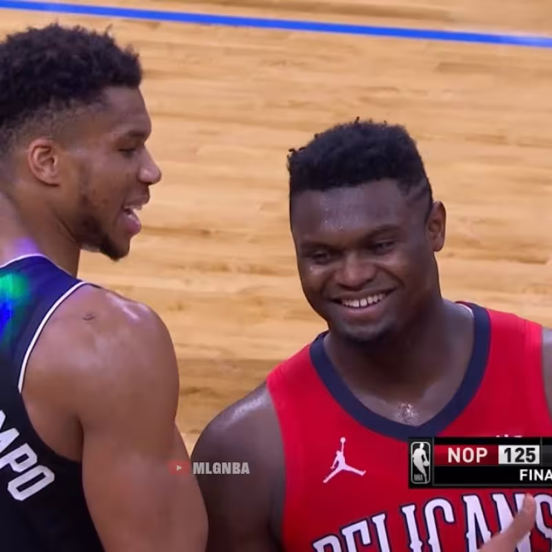 Giannis Antetokounmpo y Zion Williamson, en su primer enfrentamiento