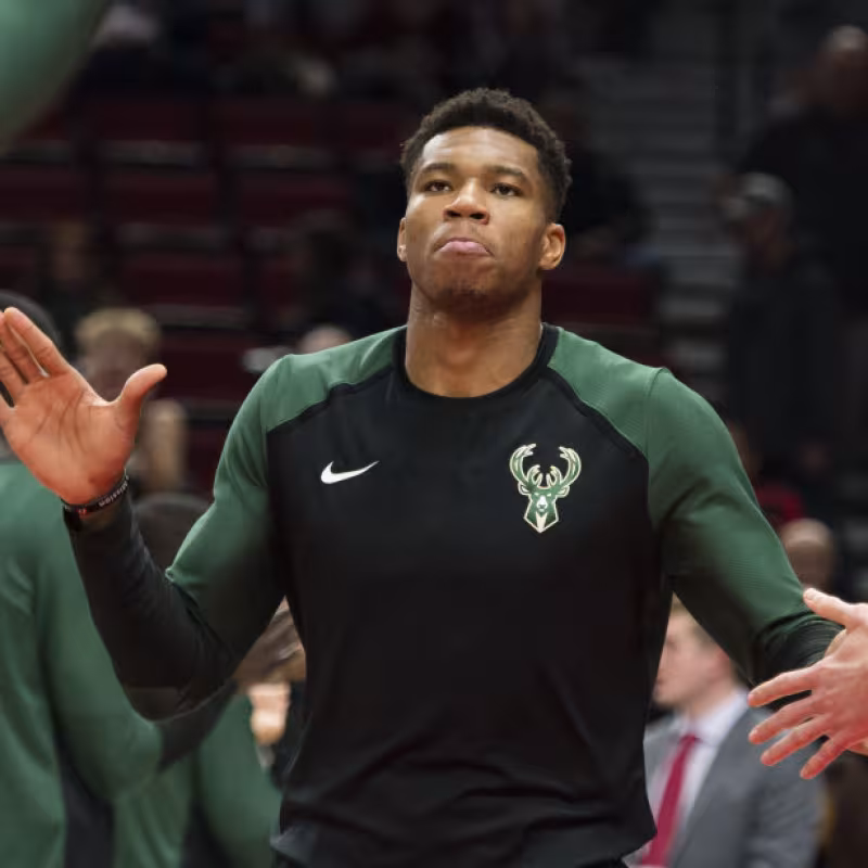 Giannis Antetokounmpo, superestrella de la NBA