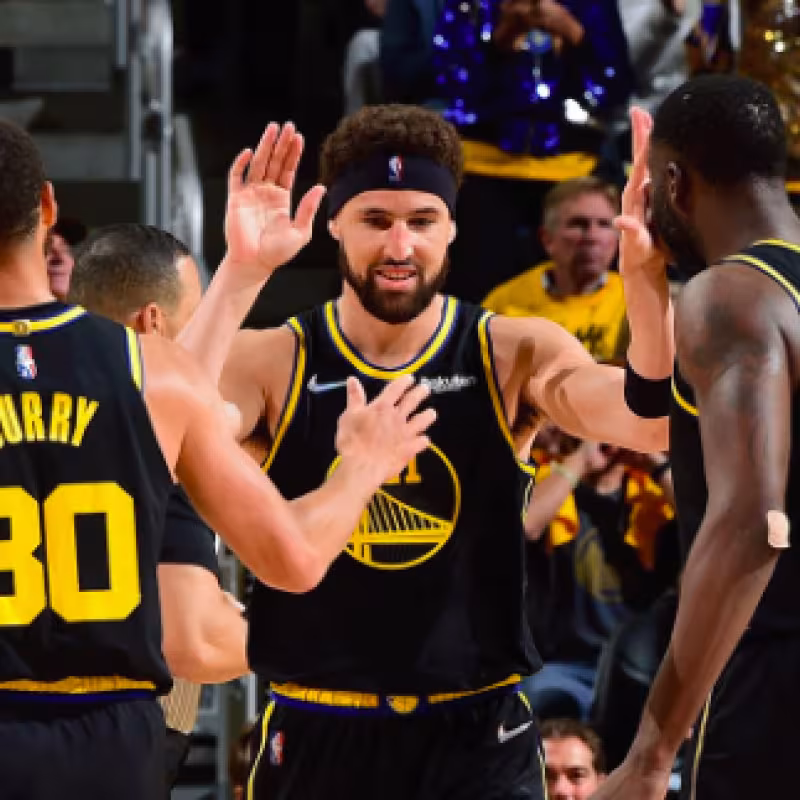 Klay, Curry y Green, estrellas de Golden State Warriors.