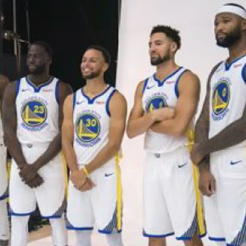 El nuevo quinteto de la muerte de los Warriors.