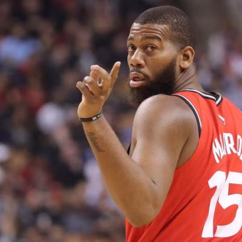 Los Sixers firman a Greg Monroe hasta final de temporada