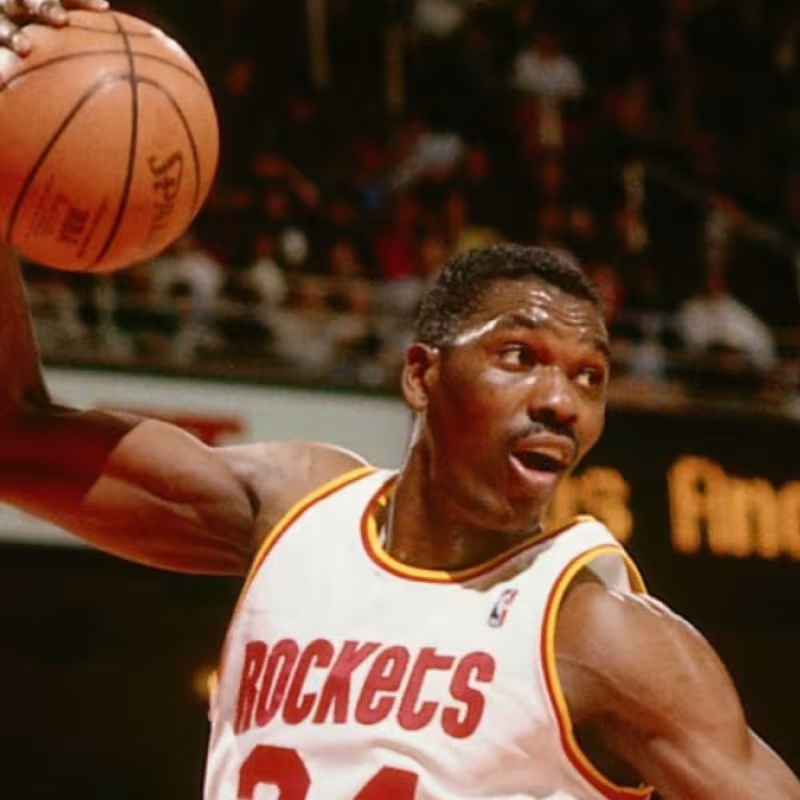Hakeem Olajuwon, cuádruple-doble. Foto: gettyimages