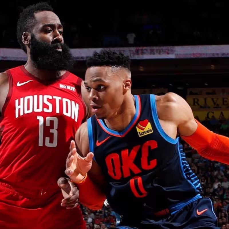 James Harden y Russell Westbrook, jugadores de Houston Rockets.