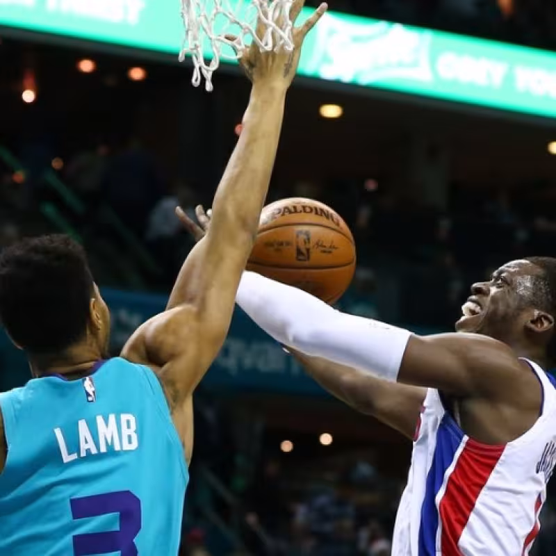 Hornets y Pistons son dos de los cinco equipos de esta igualada pelea.