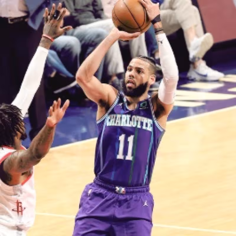 Charlotte Hornets vs Houston Rockets.