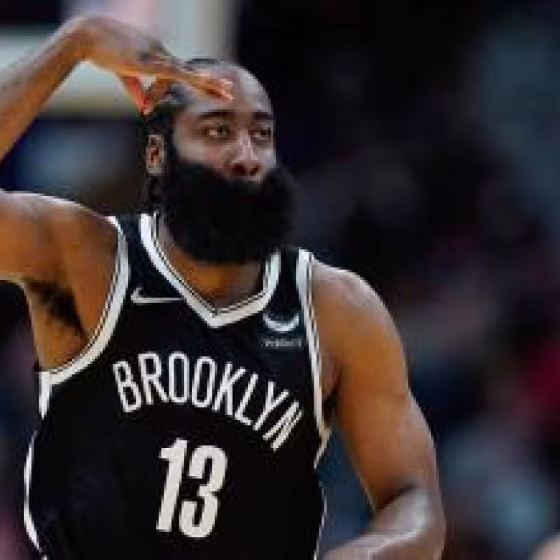 Harden y Doncic, protagonistas en los triunfos de Nets y Mavs