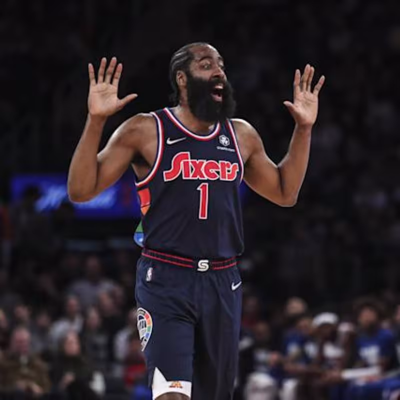 James Harden: "No siento presión, estoy preparado para jugar"