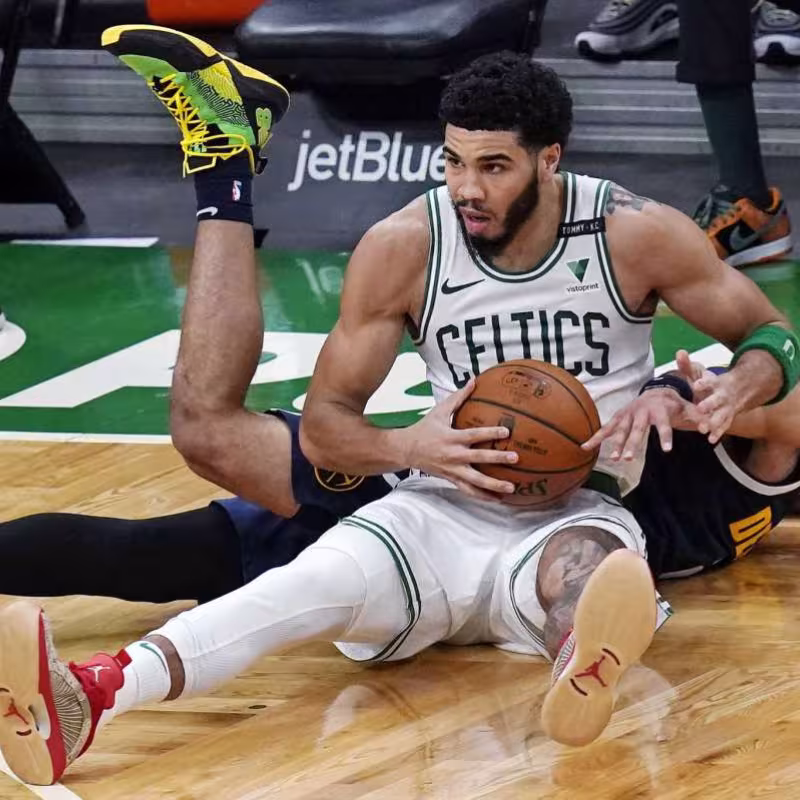 Jayson Tatum reconoce tener secuelas del COVID-19