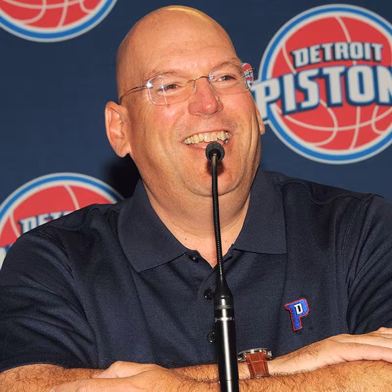 Los Suns refuerzan sus despachos con Jeff Bower