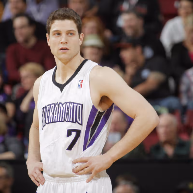 Jimmer Fredette, con la camiseta de los Kings.