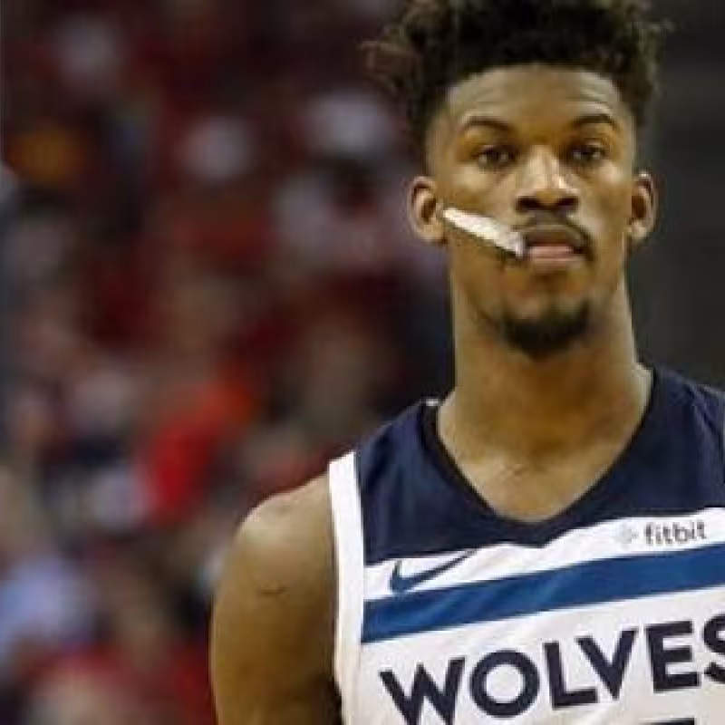 Jimmy Butler sigue siendo noticia.