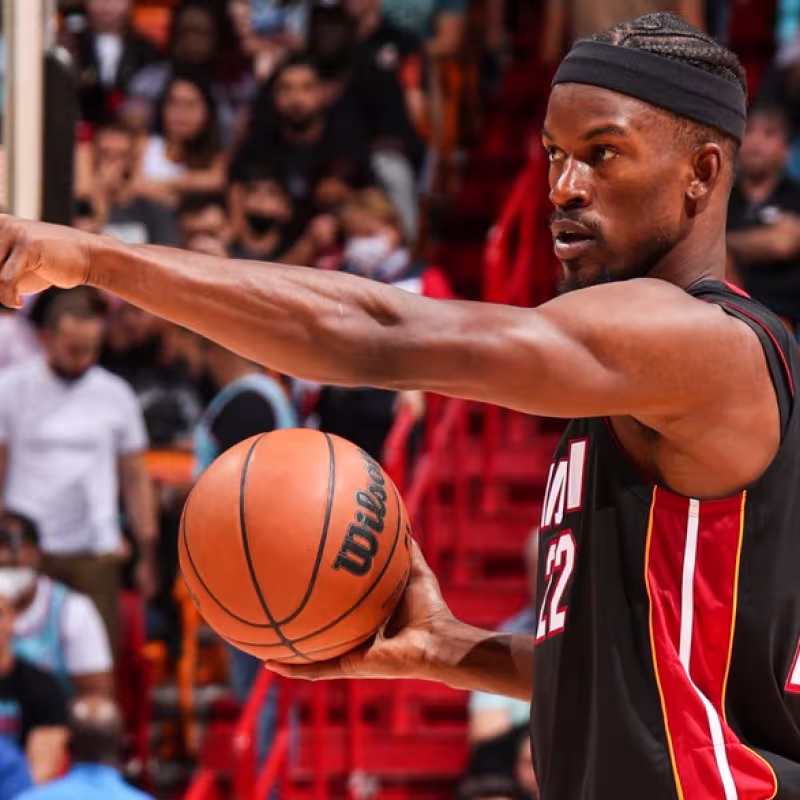 Jimmy Butler, todavía jugador de los Wolves. Foto: Youtube