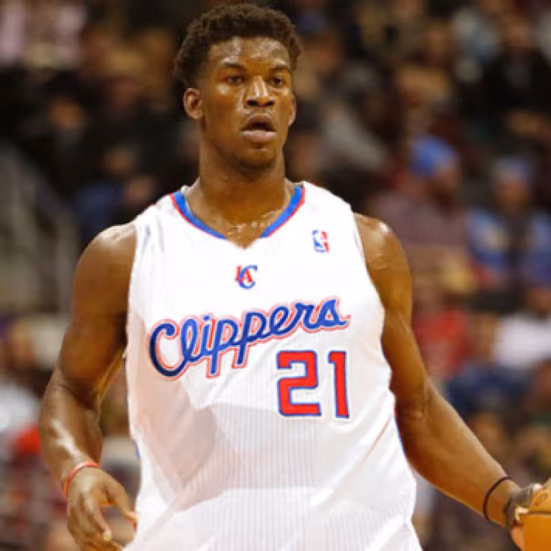 Jimmy Butler, jugador de Minnesota Timberwolves. Foto: pickandpopovich.com