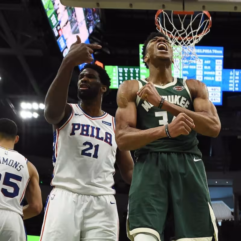 Giannis y Embiid, candidatos a ganar el Este y el MVP. Foto: nba,com