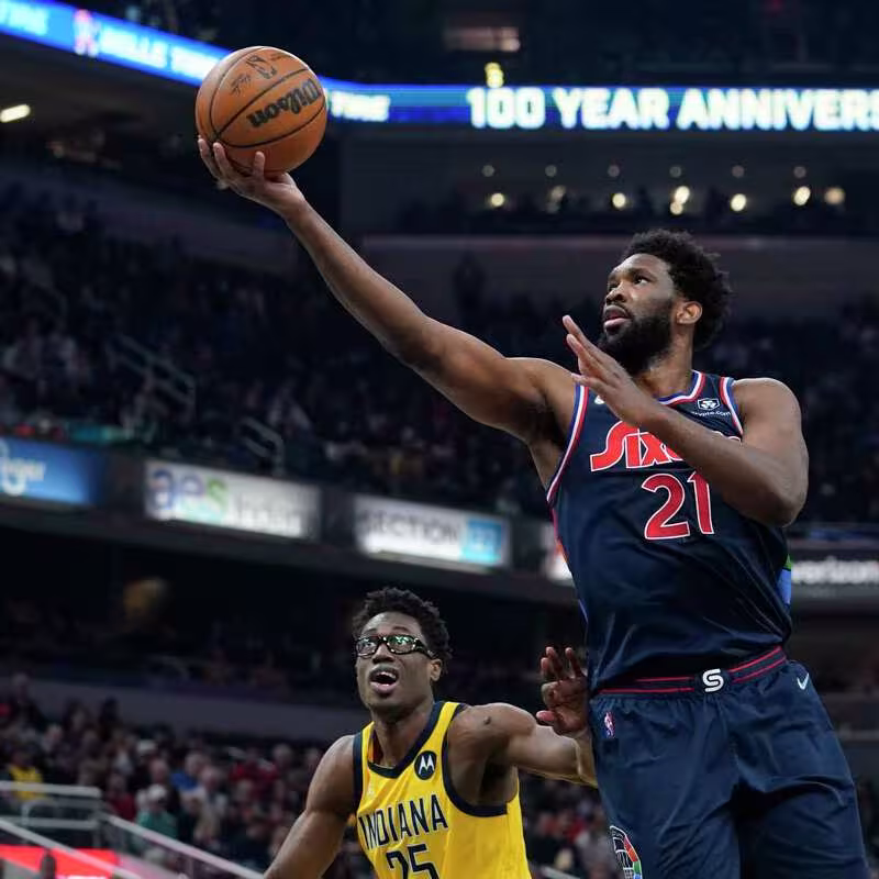 Joel Embiid, cerca de ser máximo anotador. Foto: gettyimages