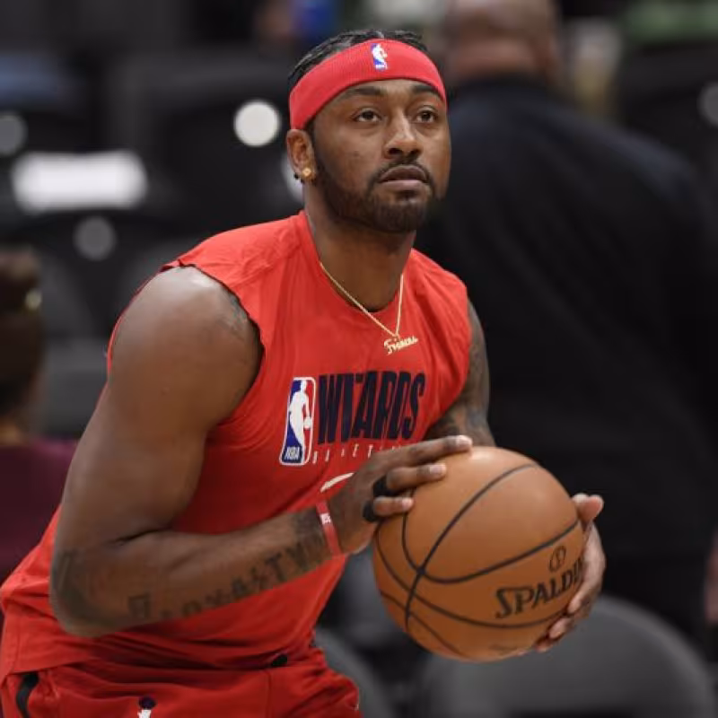 John Wall se disculpa tras ser cazado en una situación incómoda