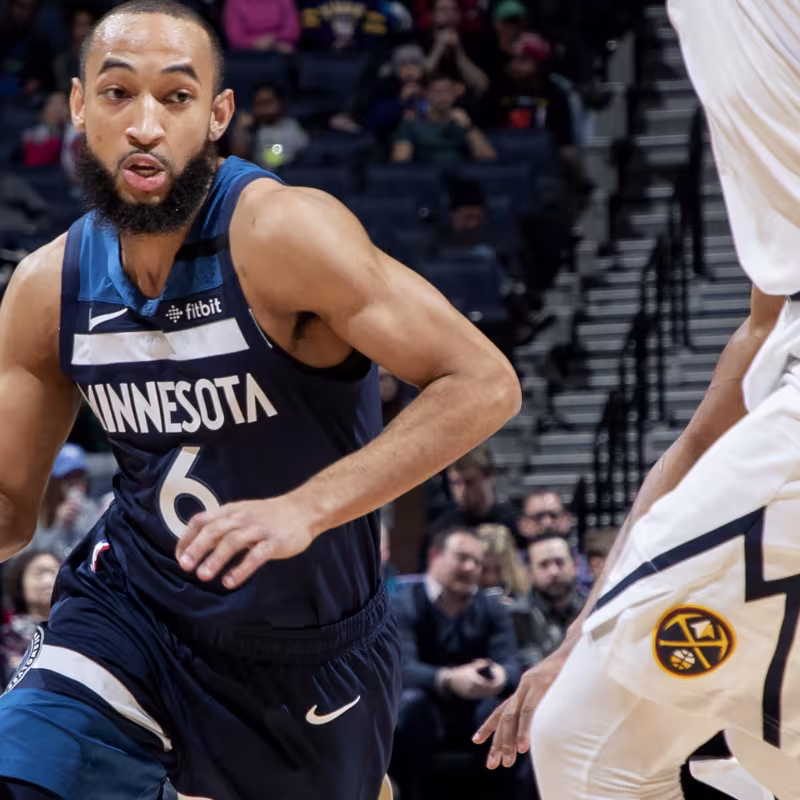 Agencia Libre 2021: Los Timberwolves renuevan también a Jordan McLaughlin