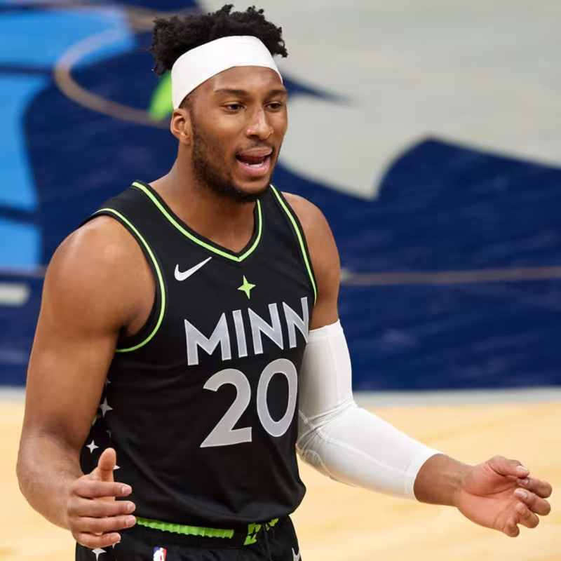 Fichajes NBA: Phoenix Suns refuerza su juego exterior con la llegada de Josh Okogie