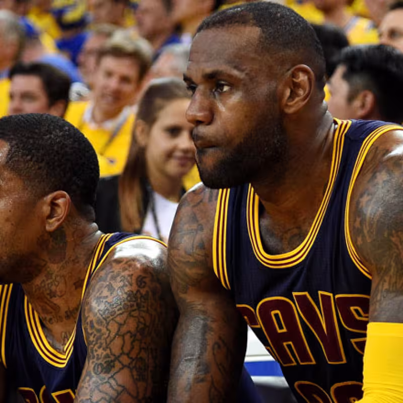 JR Smith podría volver a jugar con LeBron James en Los Angeles Lakers