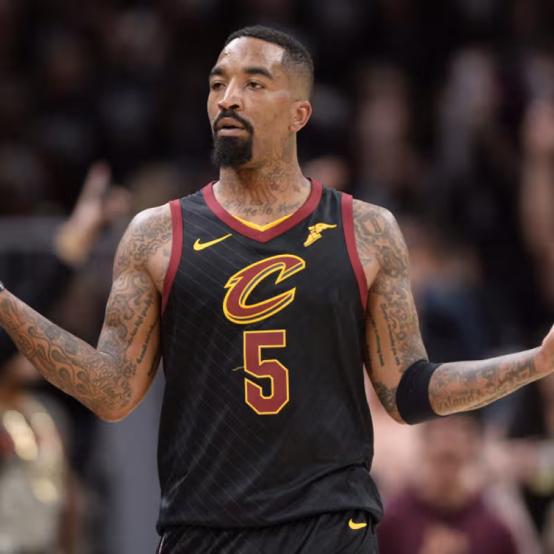 Los Lakers, con las ausencias de Lebron y Davis, se llevan un vistoso encuentro gracias a un imperial JR Smith