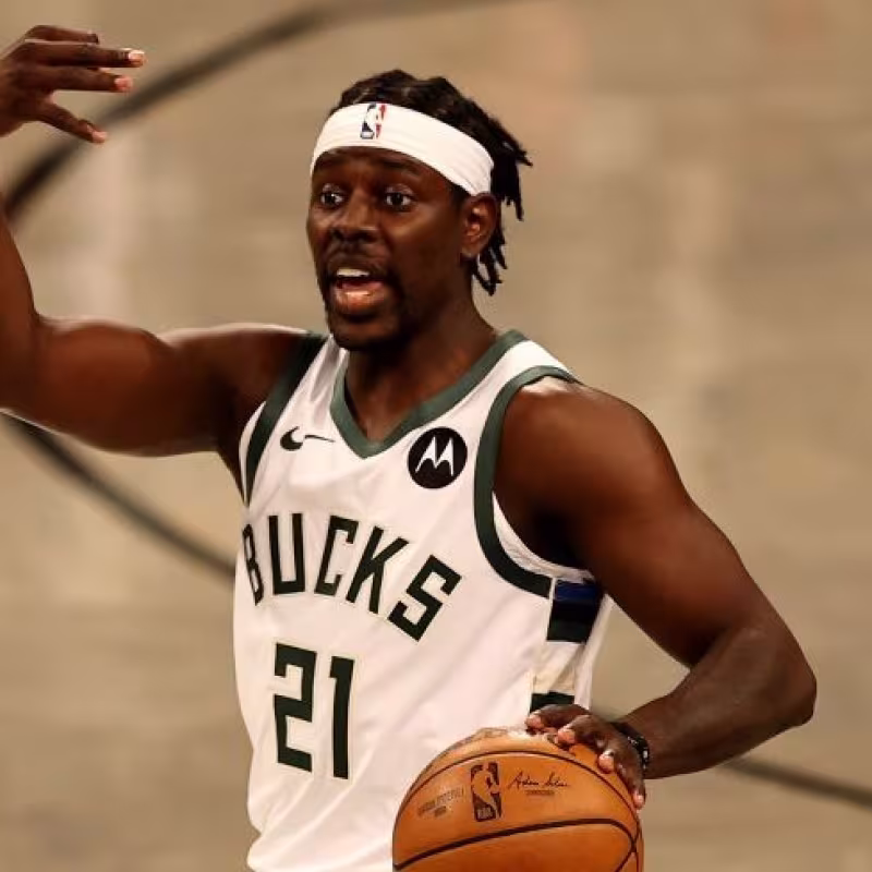Jrue Holiday explica la clave del cambio drástico en el impacto de Trae Young con la derrota de los Hawks