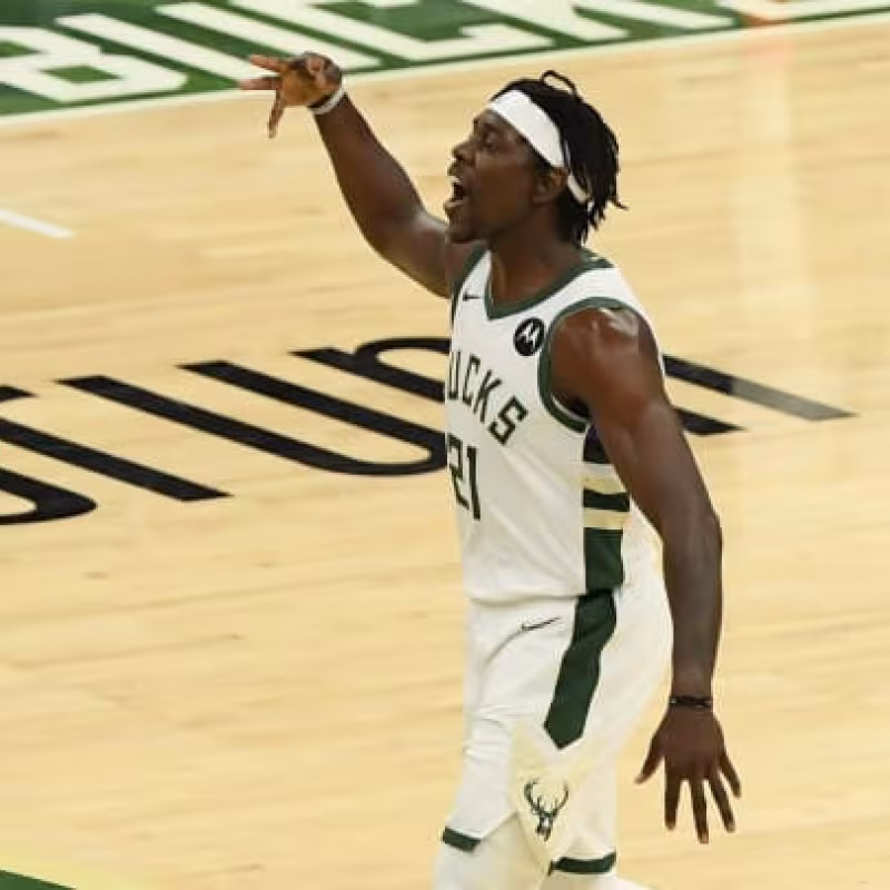 Jrue Holiday, el gran diferencial que explica la mejoría de Milwaukee Bucks