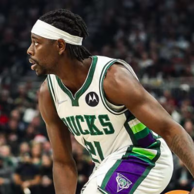 Jrue Holiday, jugador de Milwaukee Bucks.