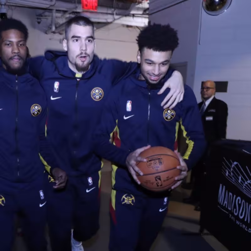 Los Nuggets ganan con el mejor Juancho Hernangómez de la temporada