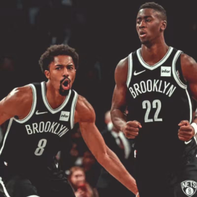 Rumores NBA: Los 4 jugadores que podrían animar el mercado antes del comienzo de la temporada "Foto: Clutchpoints.com"