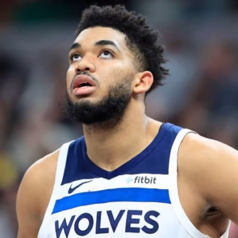 Rumores NBA: Muchos equipos pendientes de Karl-Anthony Towns